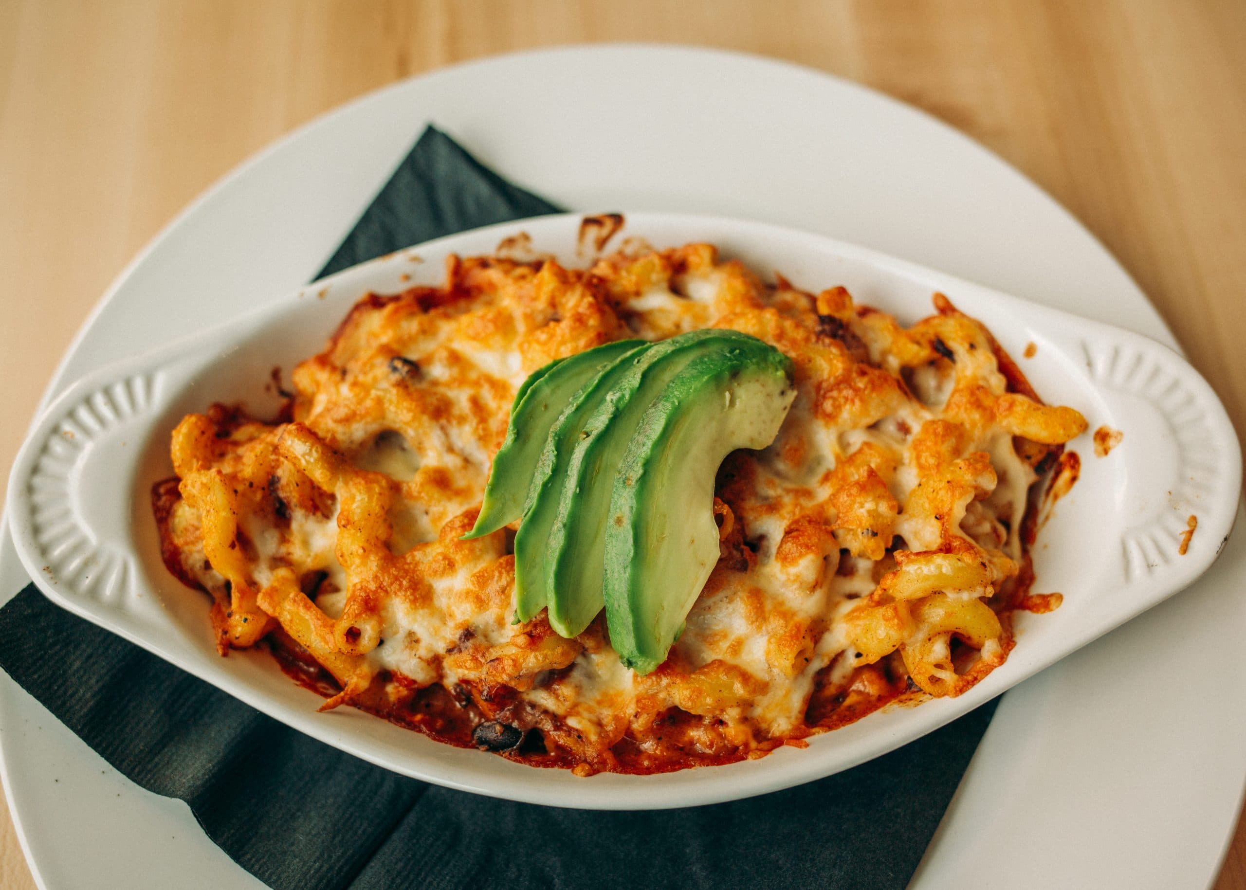 Johnny's Eatery ambiance